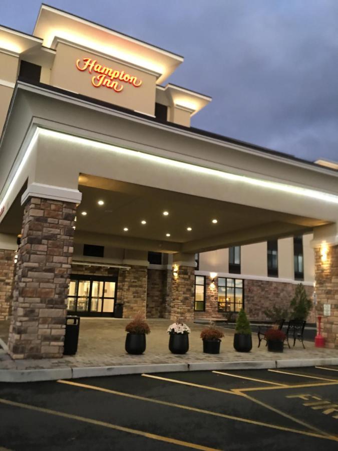 Hampton Inn Old Bridge Nj New Brunswick Exterior photo